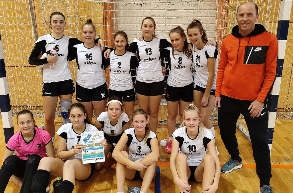 NAŠE UČENKE USPEŠNO ZAČELE S ŠPORTNIMI TEKMOVANJI